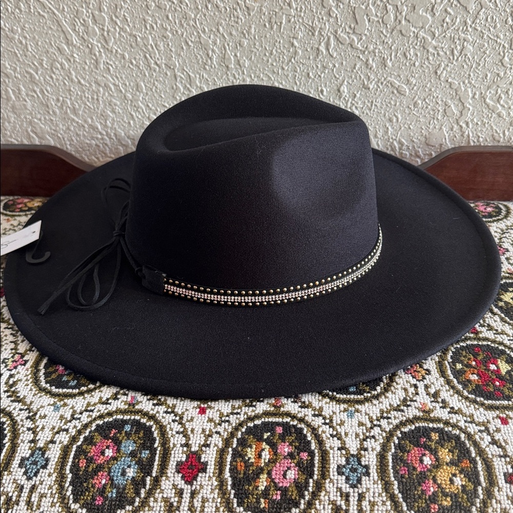 Jessica Simpson Black Cowgirl hat with gold and rhinestones - Picture 3 of 6